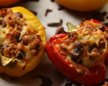 5-Ingredient Vegetarian Grain-Free Stuffed Peppers